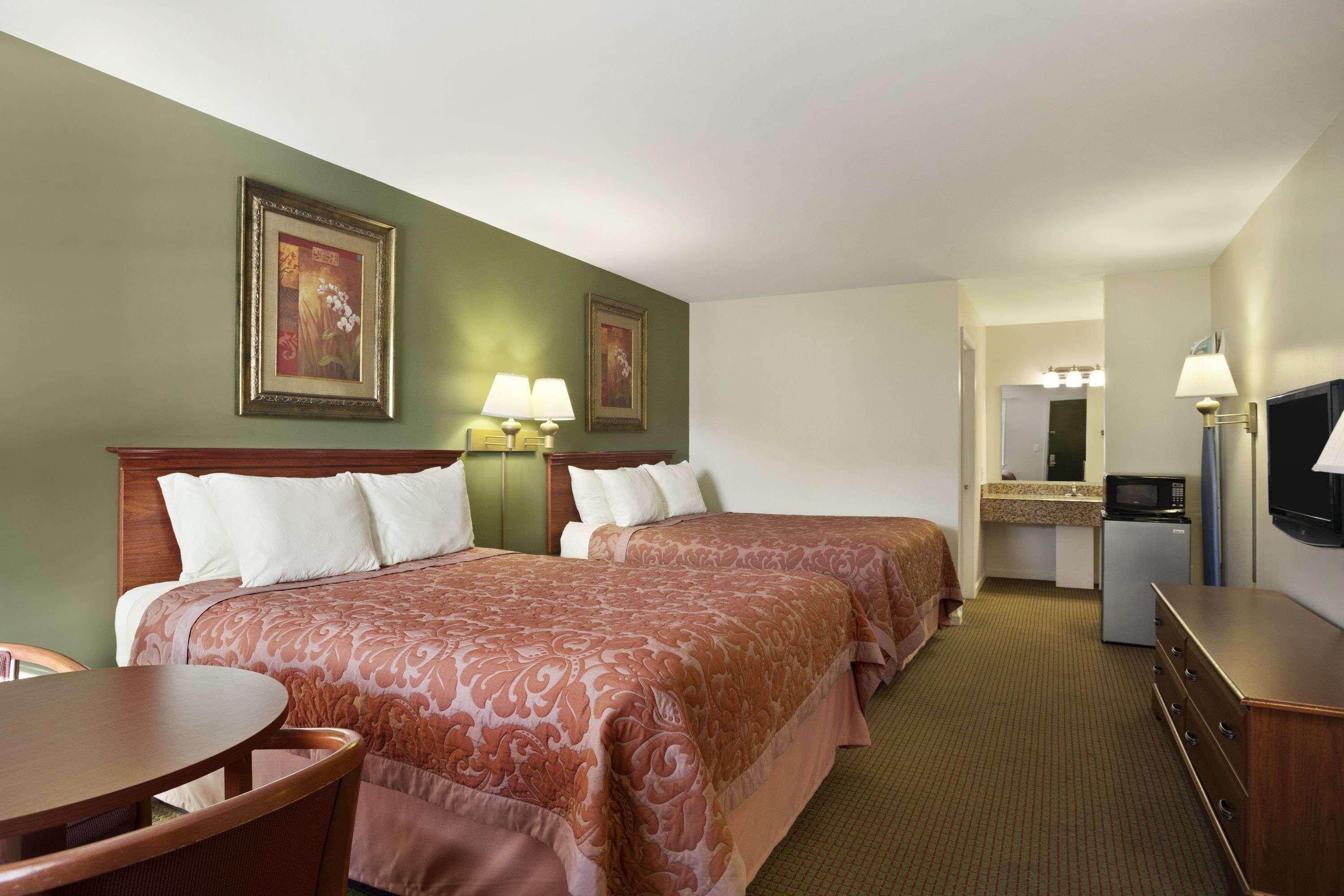Super 8 By Wyndham Mifflinville Near Bloomsburg Exterior photo
